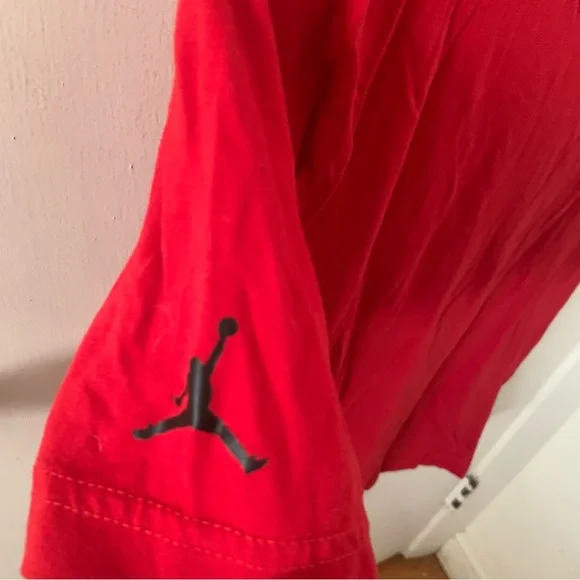 Air Jordan red boys Tee shirt top large 12-13 years - Picture 4 of 7